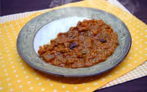 産学官連携で開発したレトルトの野菜カレー=宇都宮市提供 産学官連携で開発したレトルトの野菜カレー=宇都宮市提供