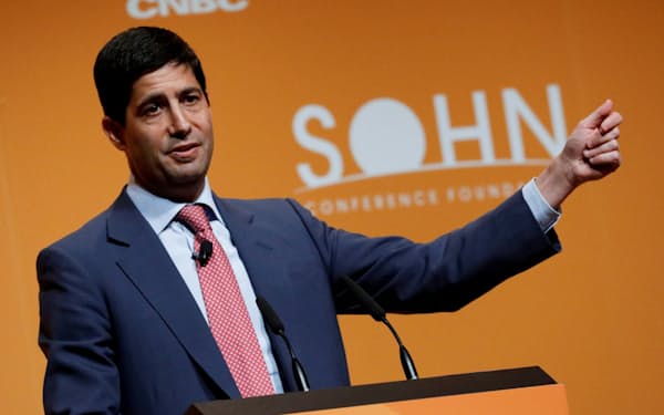 ケビン・ウォーシュ氏は元FRB理事で、「タカ派」のイメージが強い。利下げに否定的というわけではない一方、FRBの資産圧縮の必要性を説いてきた(写真/ロイター/アフロ、2017年)