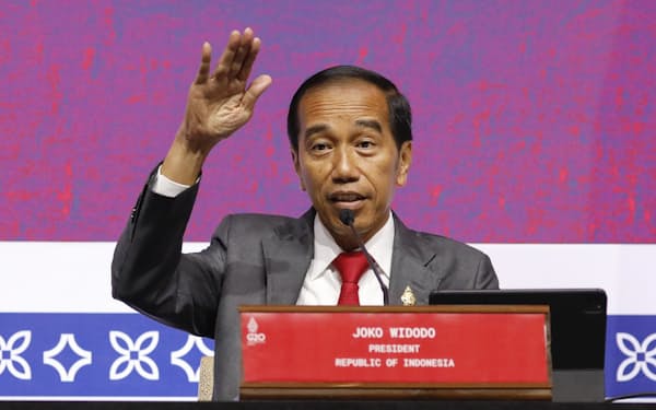 G20サミットで議長を務めたインドネシアのジョコ大統領（16日、バリ島）＝AP