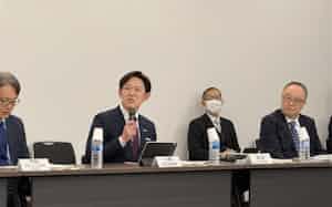 サイバーセキュリティーの専門家会議で挨拶する川崎秀人デジタル政務官 サイバーセキュリティーの専門家会議で挨拶する川崎秀人デジタル政務官