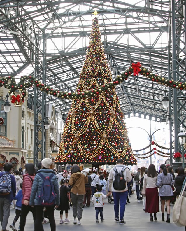 東京ディズニー活況 ホテル 満室 も 旅行支援後押し 日本経済新聞 東京ディズニー活況 ホテル 満室 も 旅行支援後押し 日本経済新聞