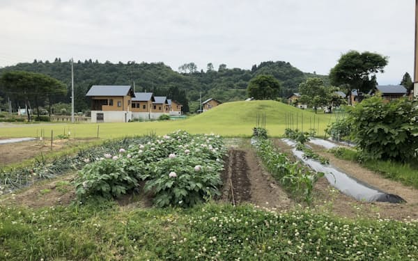 新潟県小千谷市の滞在型農業体験施設「おぢやクラインガルテンふれあいの里滞在型農園」（筆者提供）