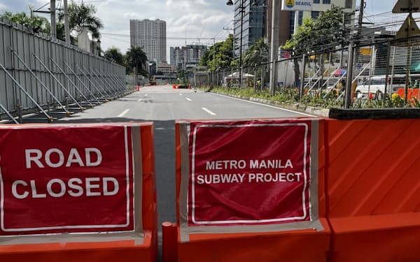 フィリピン初の地下鉄建設が進む（11月下旬、東急建設などが手がけるマニラの工事現場）