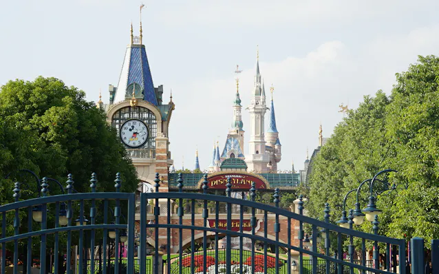 上海ディズニー コロナ対策で再び休園 日本経済新聞 上海ディズニー コロナ対策で再び休園 日本経済新聞