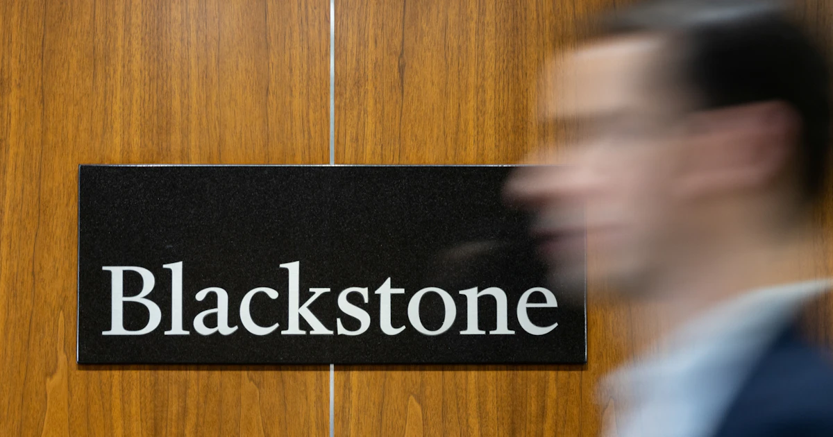 米ブラックストーンの融資ファンド、初の資金流出超 株一時9%安 - 日本経済新聞