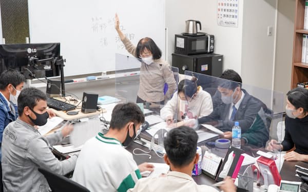 グローバル愛知は留学生向けに無料で日本語講座を開いている