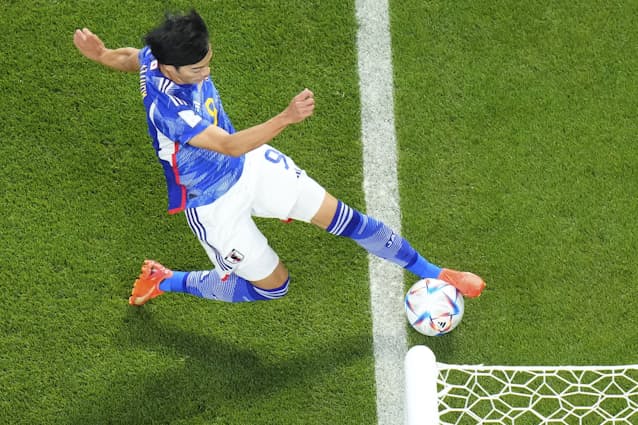 サッカー日本代表、再び「ドーハの歓喜」 耐えてスペイン撃破: 日本経済新聞