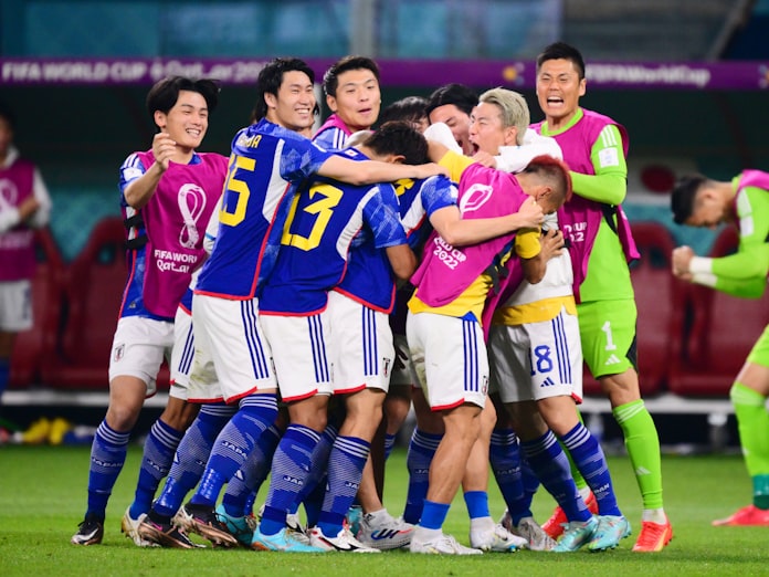 欧州移籍の波を力に サッカー日本代表 ワールドカップ16強 日本経済新聞 欧州移籍の波を力に サッカー日本代表 ワールドカップ16強 日本経済新聞