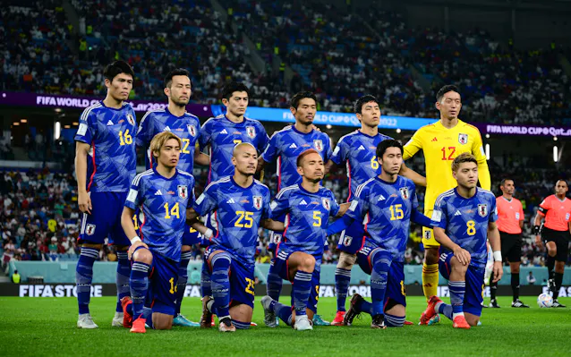 ワールドカップ7度目で初めて味あうほろ苦さ 新しい時代は来るか 日本経済新聞 ワールドカップ7度目で初めて味あうほろ苦さ 新しい時代は来るか 日本経済新聞