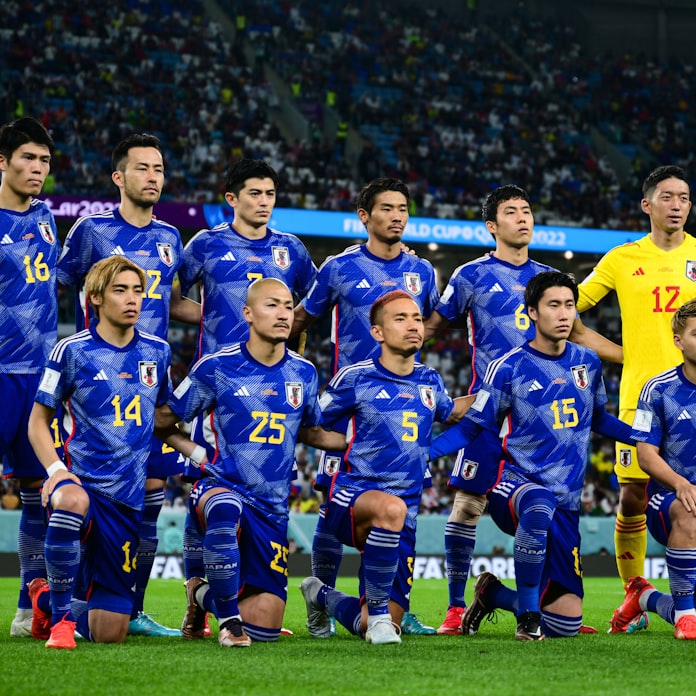 ワールドカップ7度目で初めて味あうほろ苦さ 新しい時代は来るか 日本経済新聞 ワールドカップ7度目で初めて味あうほろ苦さ 新しい時代は来るか 日本経済新聞