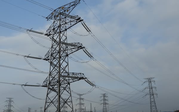 大手電力10社は規制料金の値下げを申請した
