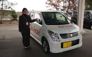 月額1万1000円で再生利用車をサブスクできる(イベント向け車両のため落書きがある) 月額1万1000円で再生利用車をサブスクできる(イベント向け車両のため落書きがある)