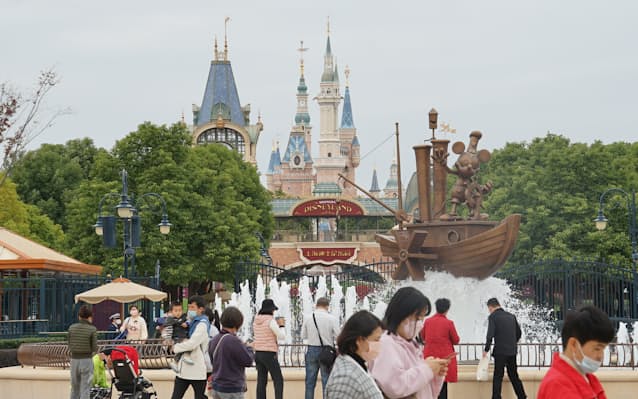 上海ディズニー 8日から再開 ゼロコロナ緩和広がる 日本経済新聞 上海ディズニー 8日から再開 ゼロコロナ緩和広がる 日本経済新聞