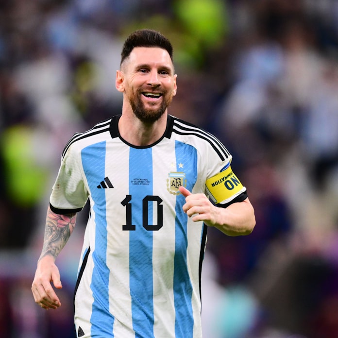 アルゼンチンとクロアチアが4強 ワールドカップ ブラジル敗退 日本経済新聞 アルゼンチンとクロアチアが4強 ワールドカップ ブラジル敗退 日本経済新聞