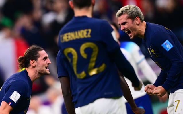 王者フランス準決勝へ イングランドとの接戦制す 日本経済新聞 王者フランス準決勝へ イングランドとの接戦制す 日本経済新聞