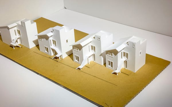 住協が建設する１００年人生対応型モデル住宅の模型