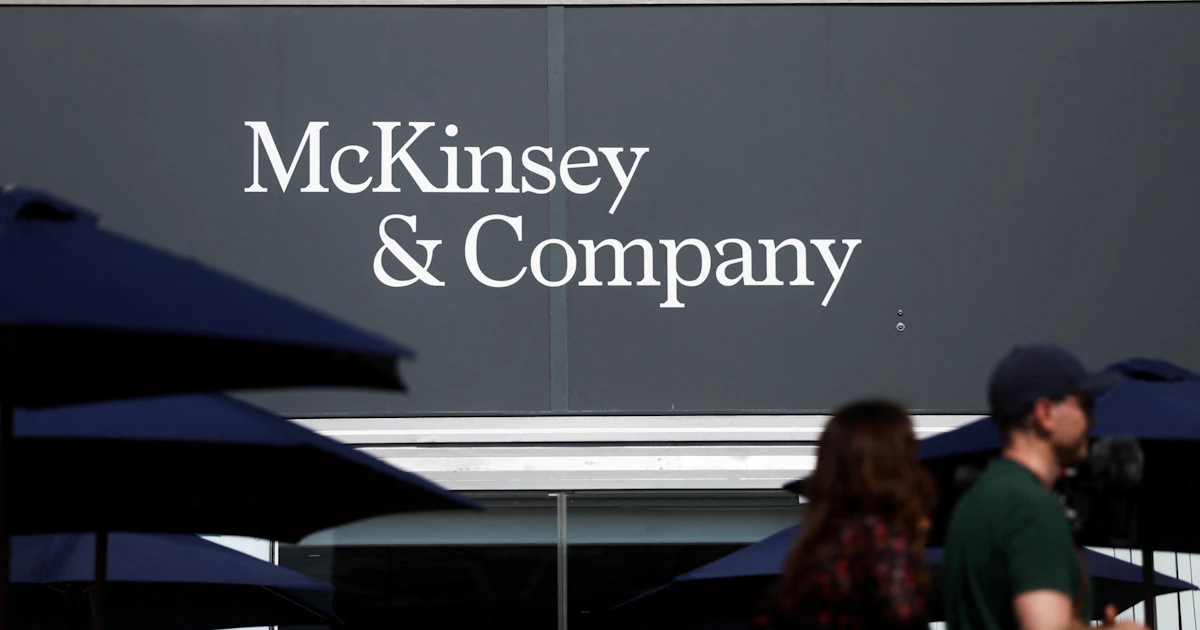 コンサル大手マッキンゼー、社内AIに「脆弱性」 英新興が侵入し指摘 - 日本経済新聞