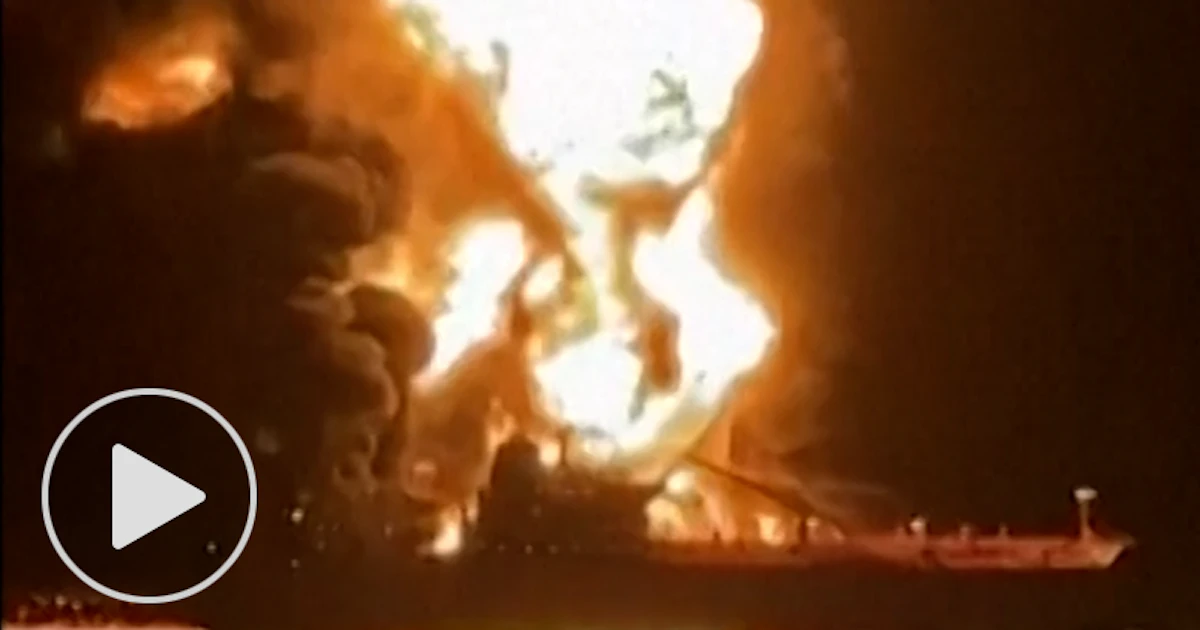 NY原油、タンカー炎上で100ドル再接近 「史上最大の混乱」株も大幅安 - 日本経済新聞