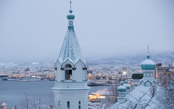エメラルドグリーンの屋根が目を引く函館ハリストス正教会（北海道函館市）