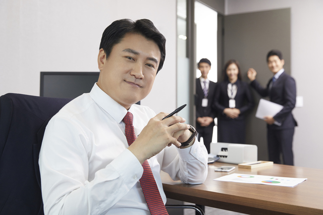 50代のリスキリングはまず「わかる」ことから(写真はイメージ=PIXTA)