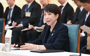社会保障国民会議の初会合で発言する高市首相(2月26日、首相官邸) 社会保障国民会議の初会合で発言する高市首相(2月26日、首相官邸)