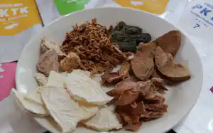 奈良漬、たくわん、梅にんにくなど6種類を開発した 奈良漬、たくわん、梅にんにくなど6種類を開発した