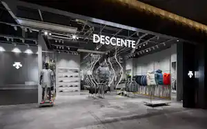 (写真:デサント提供) (写真:デサント提供)