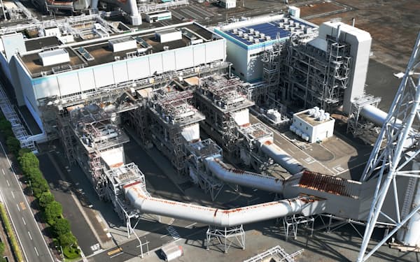 九州電力では火力発電用の燃料費が急増（大分市の新大分発電所）