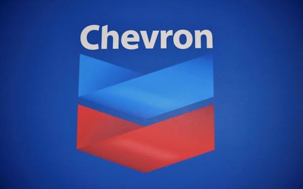 FILE PHOTO: The Chevron logo is pictured after the U.S. government granted a six-month license allowing Chevron to boost oil output in U.S.-sanctioned Venezuela, in Caracas, Venezuela, December 2, 2022. REUTERS/Gaby Oraa/File Photo