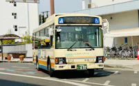 佐賀市営バス(27日、佐賀市)