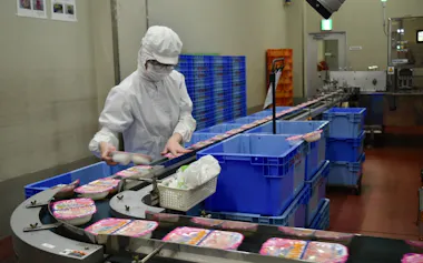 はごろもフーズはパックご飯工場を増強する(25年11月、静岡県焼津市)