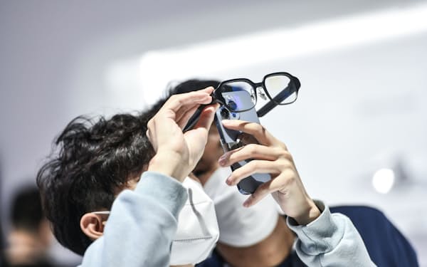 OPPOが発表した38グラムの双眼スマートグラス「OPPO Air Glass 2」（＝莫界科技提供）