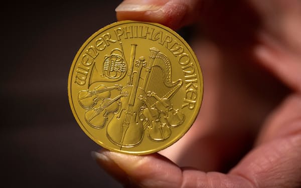 A Vienna Philharmonic one-ounce gold coin is seen in the factory of the Austrian Mint in Vienna, Austria, December 13, 2022. REUTERS/Lisa Leutner