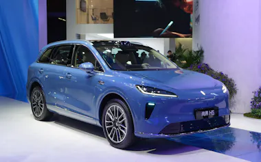 「SAIC尚界」の多目的スポーツ車(SUV)(2025年、広東省広州市)