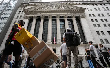 ニューヨークのウォール街=遠藤啓生撮影