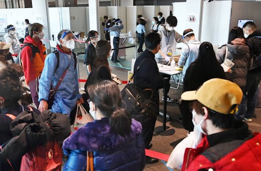 中国人訪日 静かな再開 成田空港や東京ディズニー 日本経済新聞 中国人訪日 静かな再開 成田空港や東京ディズニー 日本経済新聞