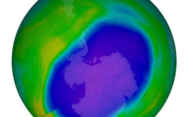 南極上空のオゾンホール（2022年10月）＝NASA提供・共同