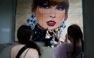 米ユニバーサル・ミュージック・グループに所属する歌手のテイラー・スウィフトは世界で人気だ=ロイター 米ユニバーサル・ミュージック・グループに所属する歌手のテイラー・スウィフトは世界で人気だ=ロイター