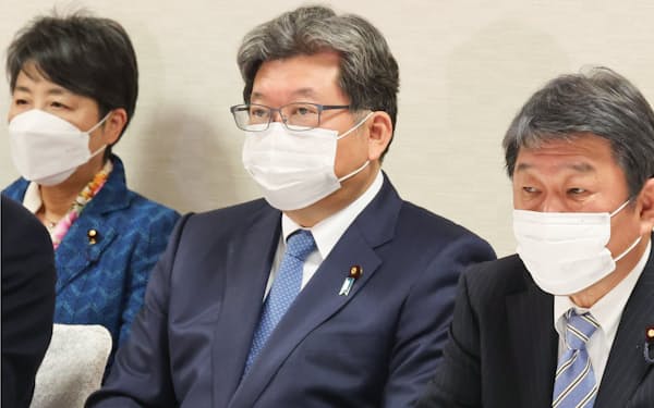 自民党の萩生田政調会長は国債償還ルールの延長に言及している