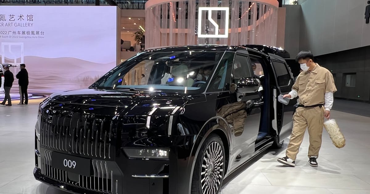 中国・吉利、22年グループ販売5%増 230万台超 - 日本経済新聞