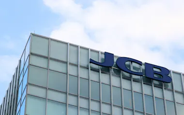 JCBはAI開発のセカンドサイトアナリティカと組み、カード会社の業務を代行する