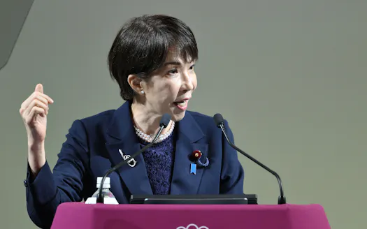 高市早苗首相、改憲発議「27年春までにめど」 自民党大会で時期に言及 - 日本経済新聞