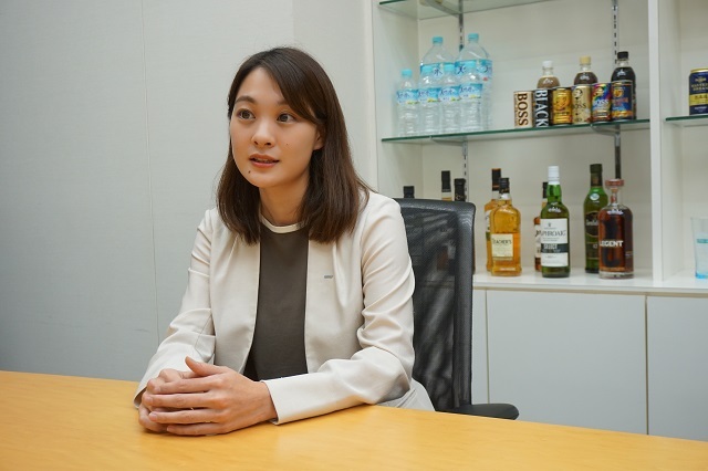 サントリーコーポレートブランド戦略部の町野あかりさん