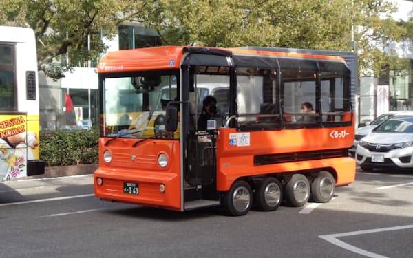 低速電動バス「ぐるっぴー」は宮崎市中心部を周回