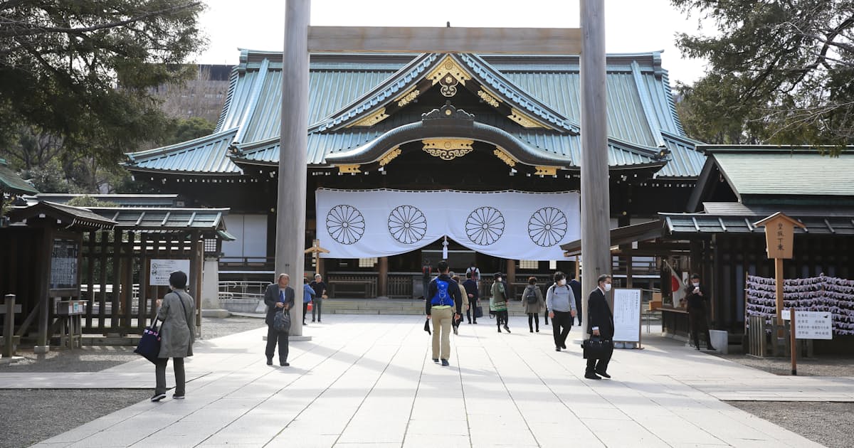 なぜ首相は靖国参拝を見送ったのか?外交問題の真相とは