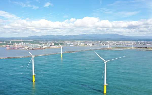 秋田洋上風力発電が秋田港で商業運転を始めた発電所