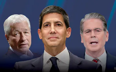 ウォーシュ元FRB理事㊥とベッセント米財務長官㊨とJPモルガンのダイモンCEO=NIKKEI montage/ロイター
