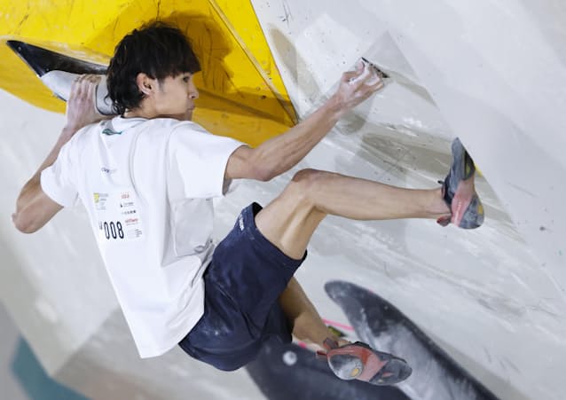 ボルダリング ジャパン杯 楢崎明智が初優勝 日本経済新聞 ボルダリング ジャパン杯 楢崎明智が初優勝 日本経済新聞