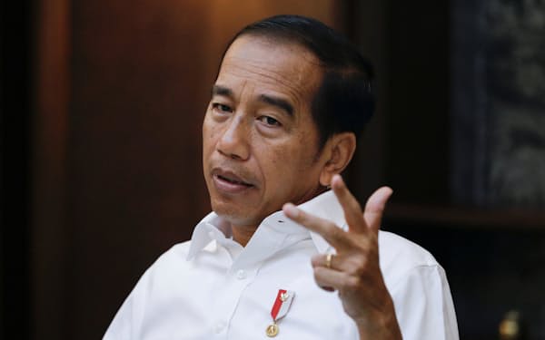 インドネシアのジョコ大統領は退任後も自身の政策を継続するため政局をしかける（1日、ジャカルタ）＝ロイター