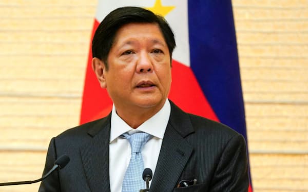 初来日したフィリピンのマルコス大統領は日本企業に投資を促している（9日、東京）＝ロイター